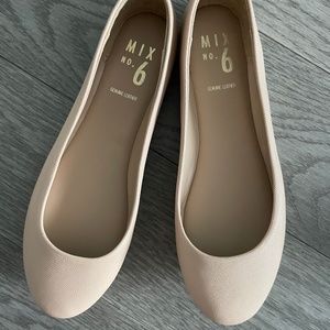 MIX No. 6 FLATS